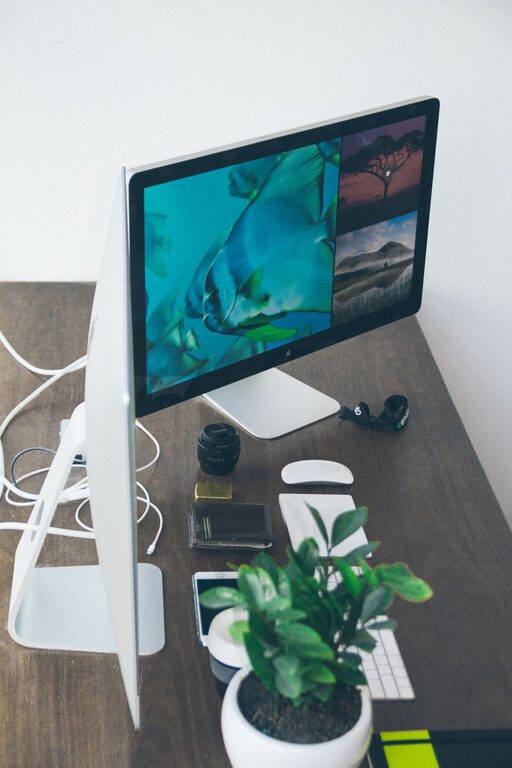 Tips for Organizing a Clutter-Free and Functional Home Workspace